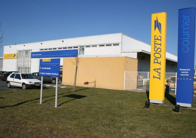 La Poste prend le virage du renouvelable