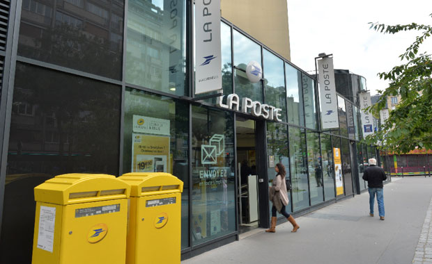 Avec Sobre La Poste Et La Cdc S Engagent Ensemble Pour La Transition Energetique