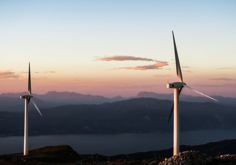 L’avenir de l’énergie éolienne : le vent soufflera-t-il dans les pales ?