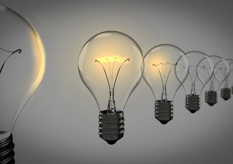 Vers un accès universel à l’énergie moderne et à l’électricité : une longue marche…