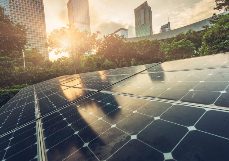 Pourquoi les GAFAM accélèrent dans les énergies renouvelables ?