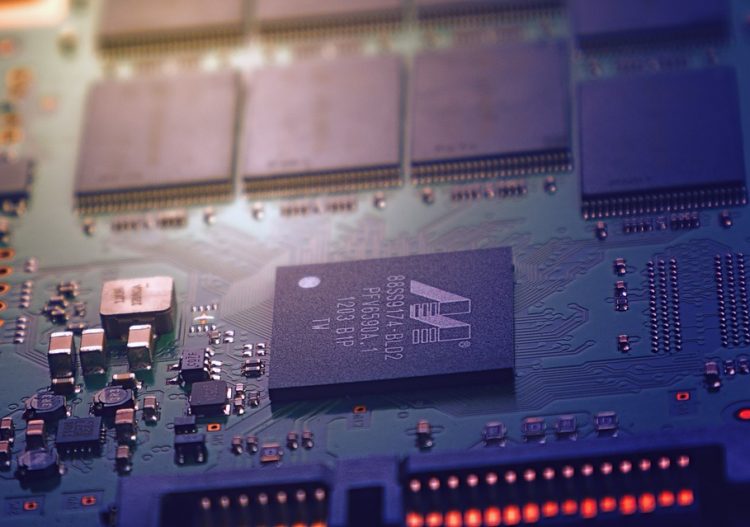 Blockchain, Big Data, IoT et IA : comment les technologies vont transformer notre modèle énergétique ?