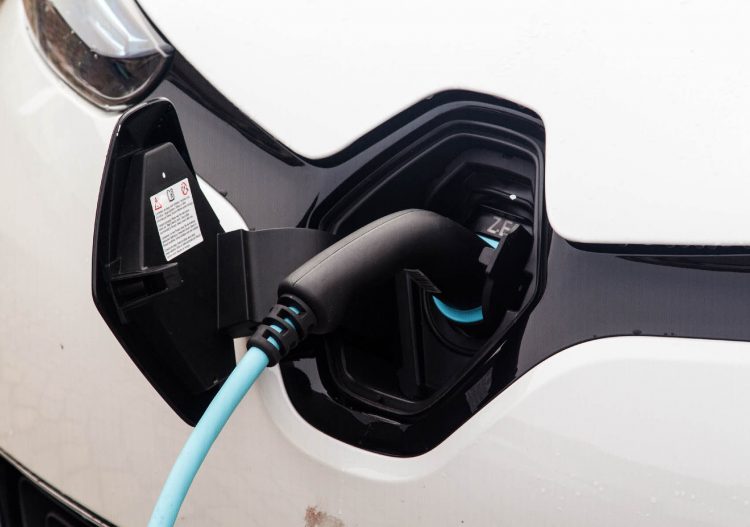 25 millions de voitures électriques vendues en 2025 ?