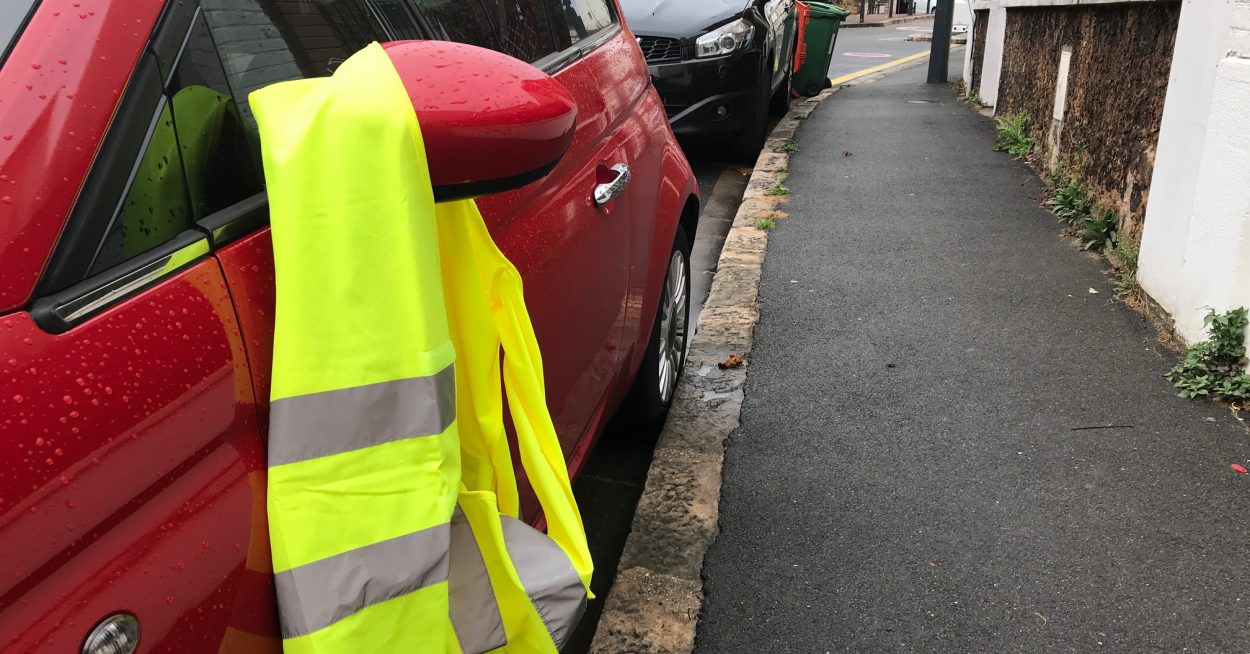 La crise des gilets jaunes, première crise climatique pour la France ?