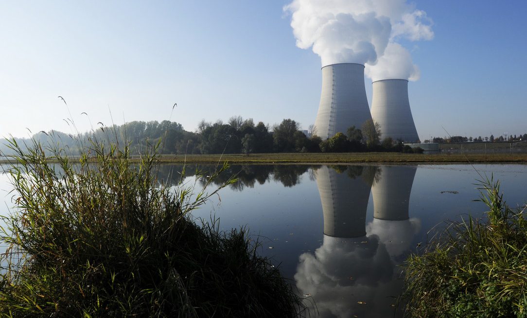 Nucléaire, renouvelables et transition énergétique