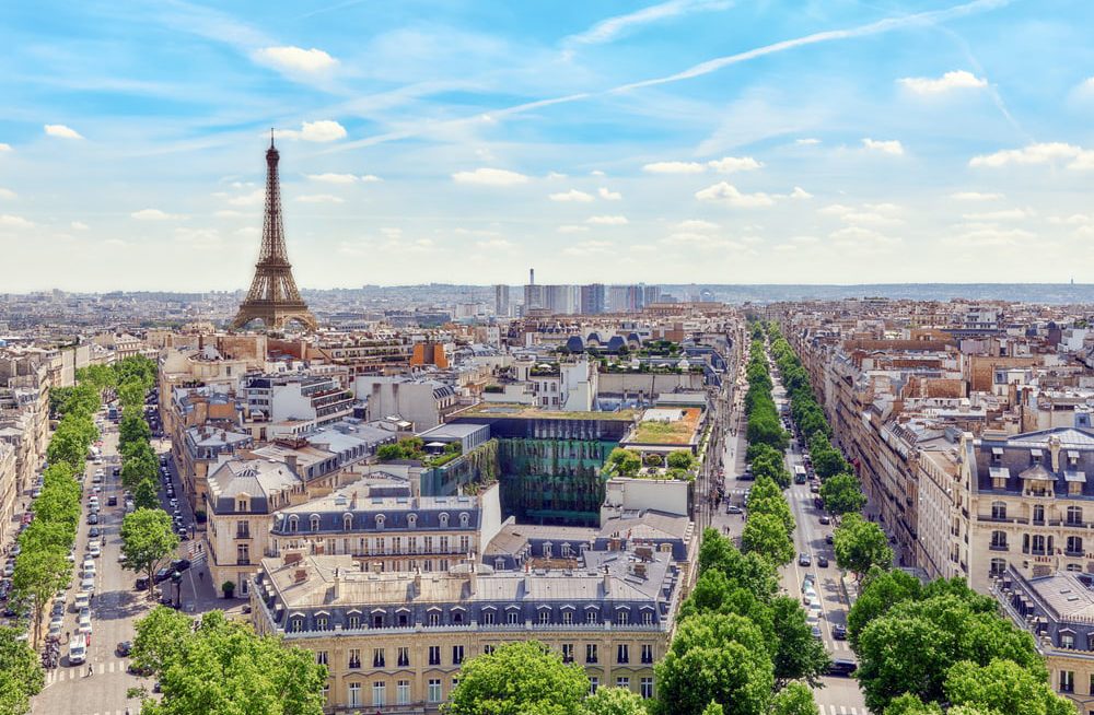 Transition énergétique : 9 nouvelles centrales solaires pour les toits de Paris