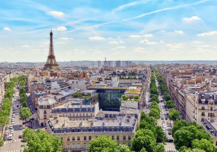 Transition énergétique : 9 nouvelles centrales solaires pour les toits de Paris