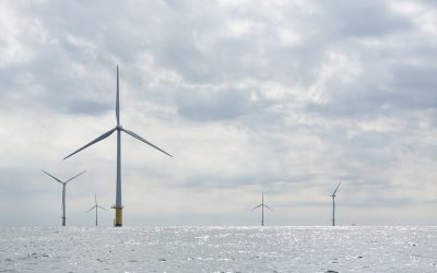 Éolien en mer : la France revoit ses ambitions à la hausse