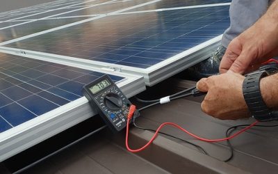 Les installateurs, clé de voûte des transitions énergétiques