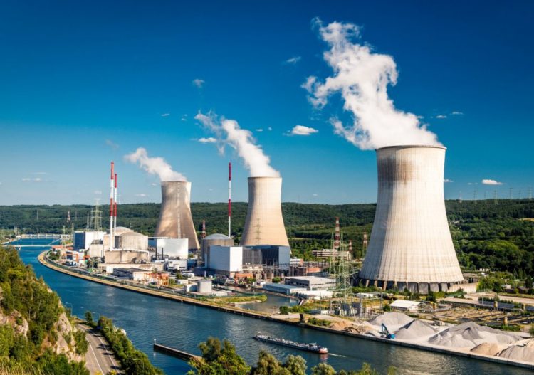 Pourquoi cette valse-hésitation sur le nucléaire français ?