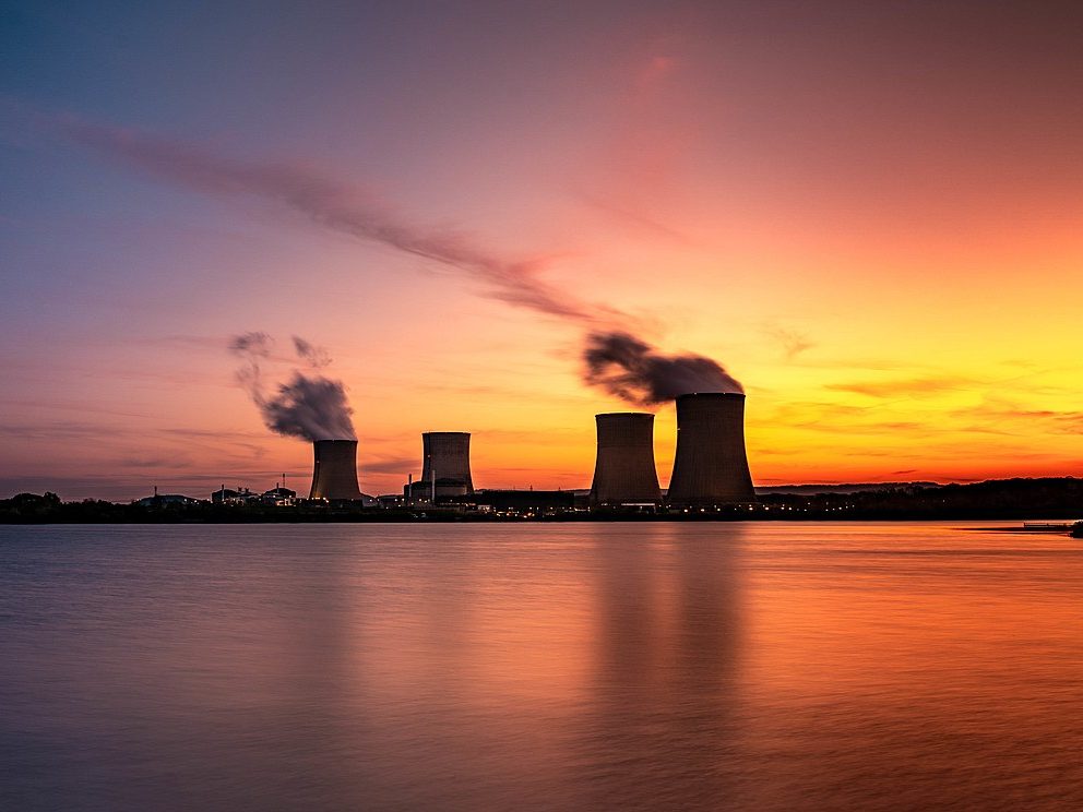 edf bord gouffre tribune - Le Monde de l'Energie