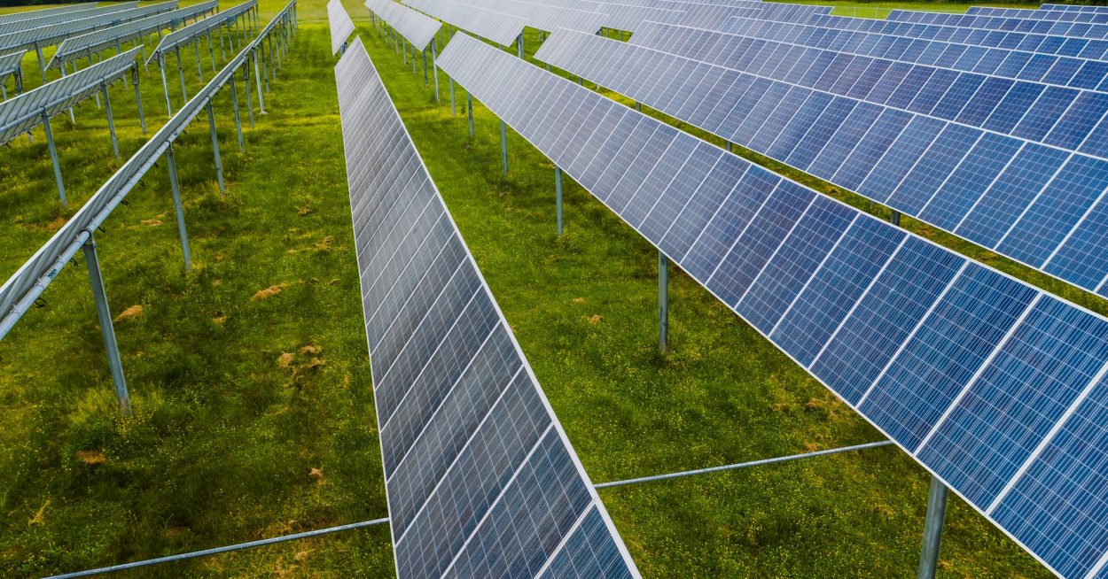 « Face à la hausse du coût des matières premières, le gouvernement doit soutenir la filière photovoltaïque »