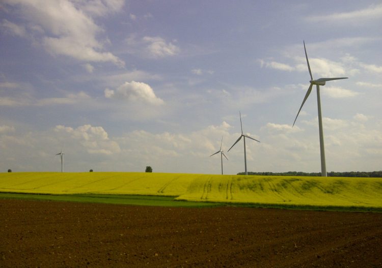 Le gouvernement doit agir pour mettre en service les 10 GW d&rsquo;éoliennes terrestres en attente