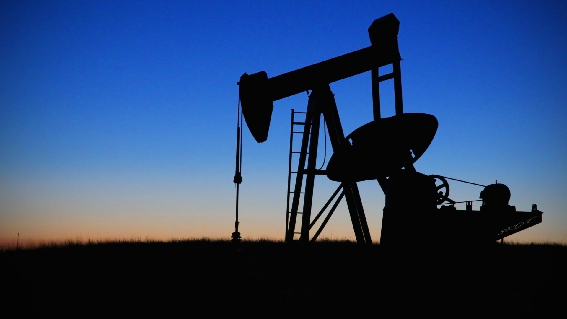 embargo europeen russie devra reduire production petrole saturer stockage - Le Monde de l'Energie