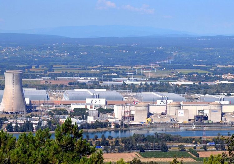 Se passer de nucléaire, c&rsquo;est « sauter d’un avion sans parachute en espérant le tisser pendant la descente… »