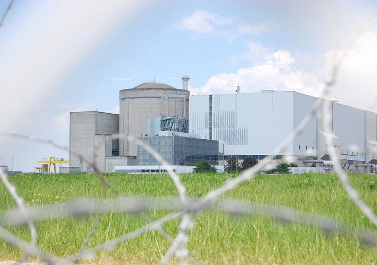 Nucléaire – Les élus se bousculent pour accueillir les réacteurs EPR2