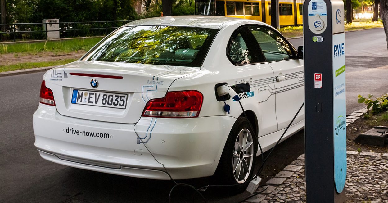 Comment l’Europe a-t-elle réussi à « déverrouiller » le système sociotechnique de l’automobile pour enclencher la fin de l’ère du pétrole ?