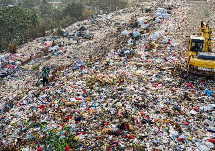 « Les aspirations à éradiquer la pollution plastique se heurtent aux lobbyistes des énergies fossiles »