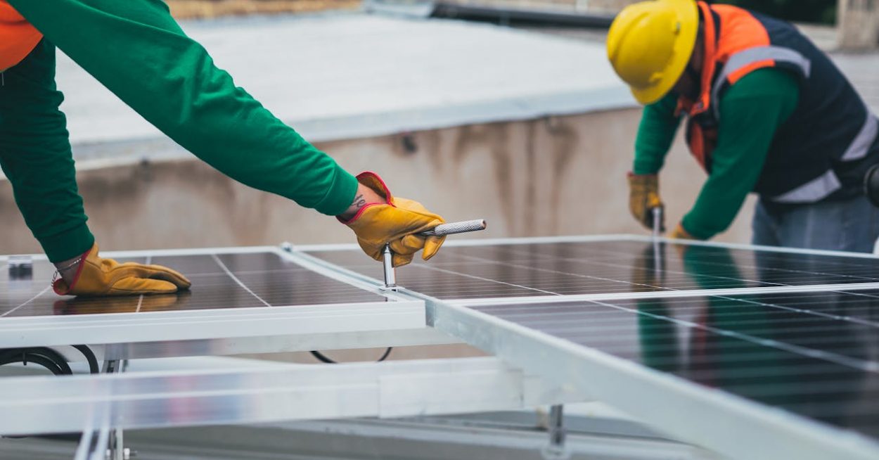 « Le prix des panneaux photovoltaïques s’est effondré de plus de 50% ces 12 derniers mois »