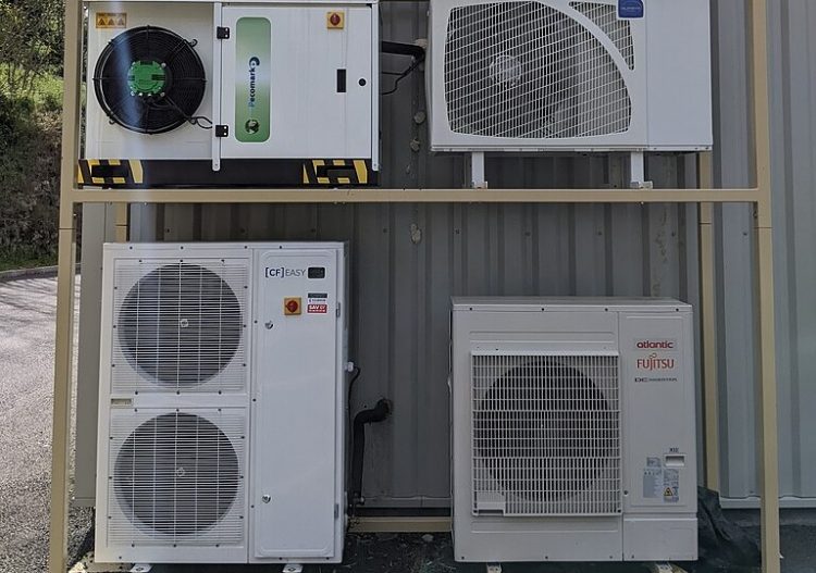 « Les pompes à chaleur devraient jouer le premier rôle dans la décarbonation des bâtiments » (Brice Lalonde)