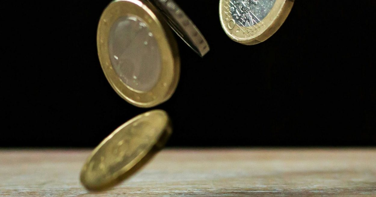 Législatives anticipées et prix des énergies : que proposent exactement les partis politiques ?