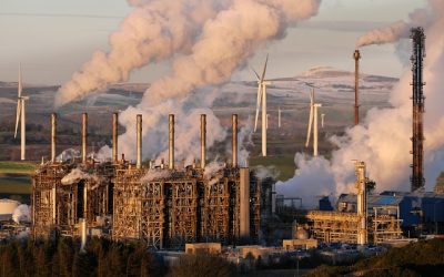 Paris plaide pour une transition énergétique flexible, incluant temporairement les combustibles fossiles