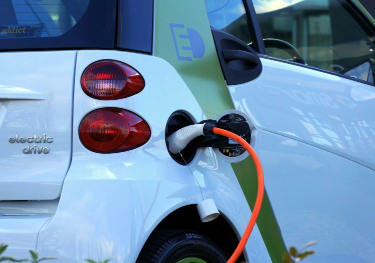 Pourquoi les connecteurs de batterie sont-ils une technologie clé pour soutenir la transition énergétique ?