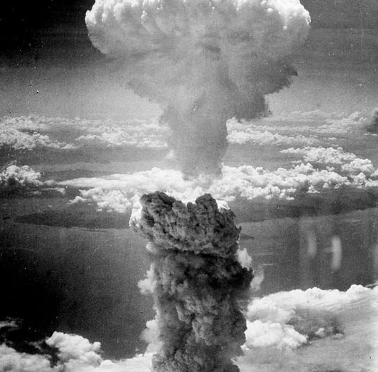 Essais nucléaires : un rapport norvégien alerte sur des effets encore meurtriers à l’échelle mondiale