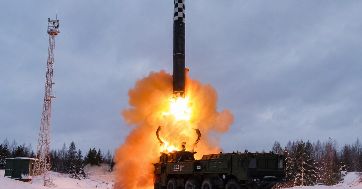 Russie lance de vastes exercices nucléaires sur fond de tensions internationales